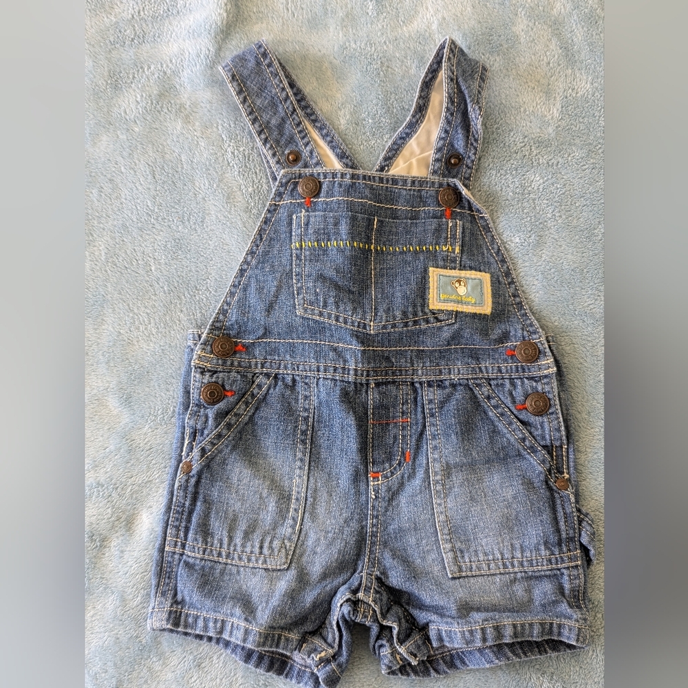 Osh Kosh denim overalls - size 6 months